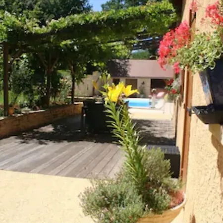 La Charmille בית נופש *