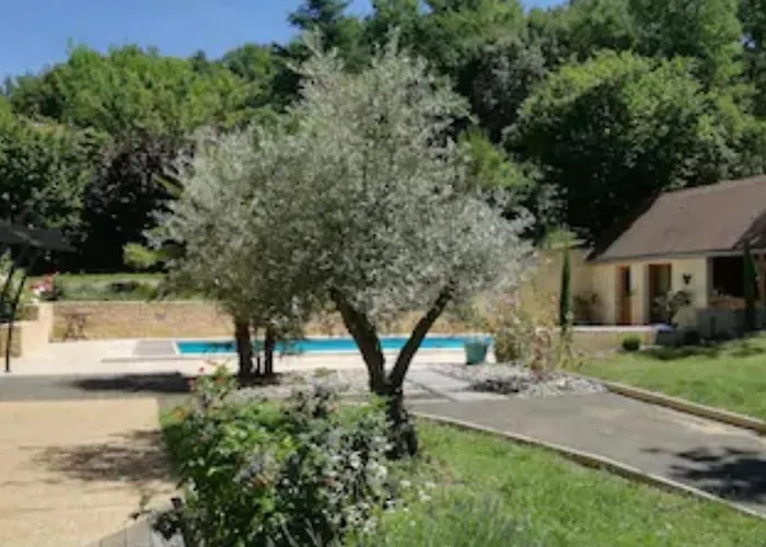 Hébergement de vacances La Charmille Le Roc