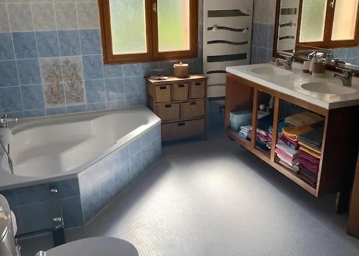 La Charmille בית נופש *